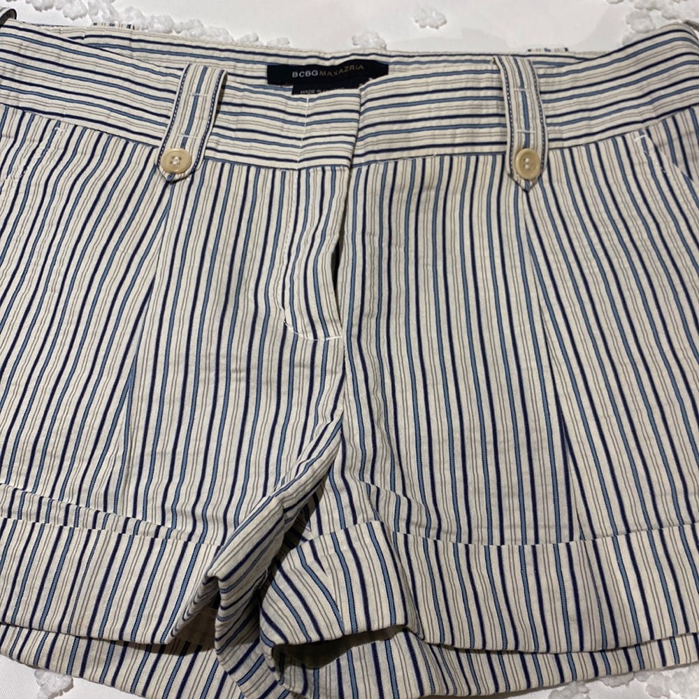 BCBG shorts
